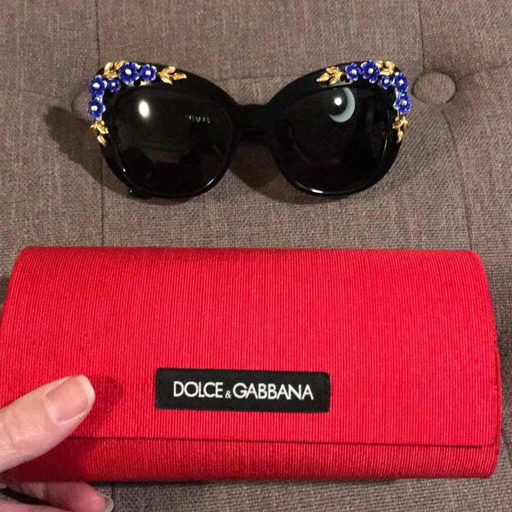 Dolce & Gabbana STUNNING blue & gold sunglasses